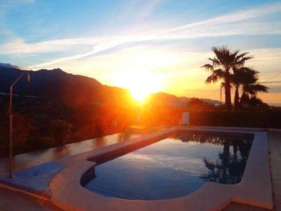 Countryside Private Apartment With Pool & Sea View Torrox Εξωτερικό φωτογραφία